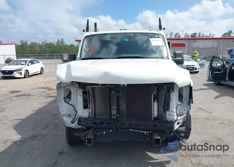 2021 Nissan Nv Cargo Nv1500 Sv Standard Roof V6 z USA, uszkodzony, nr VIN 1N6BF0KM7MN800145